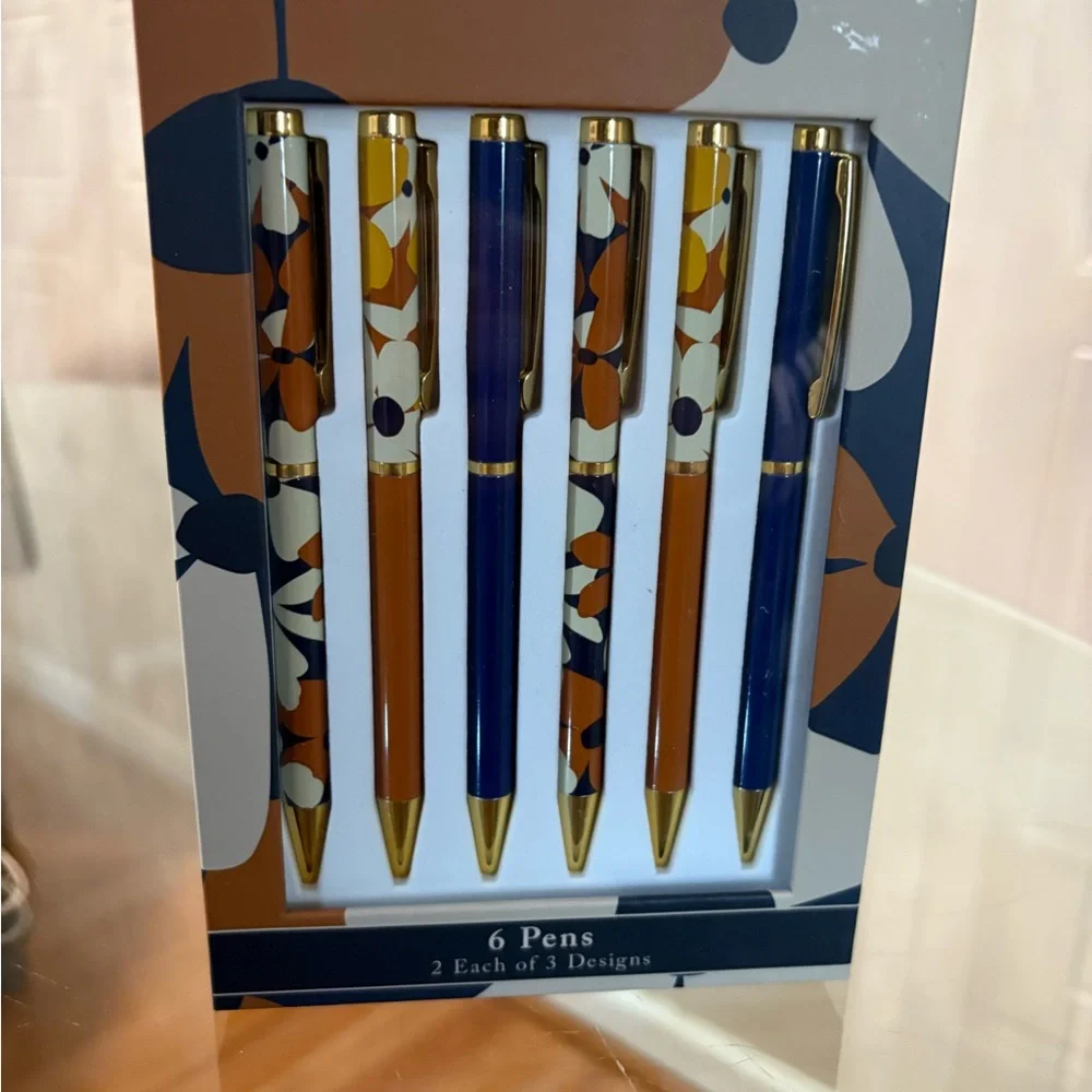 - Beautiful 3 Different Designs Lady  Jayne Ltd  6 Pen Stylos